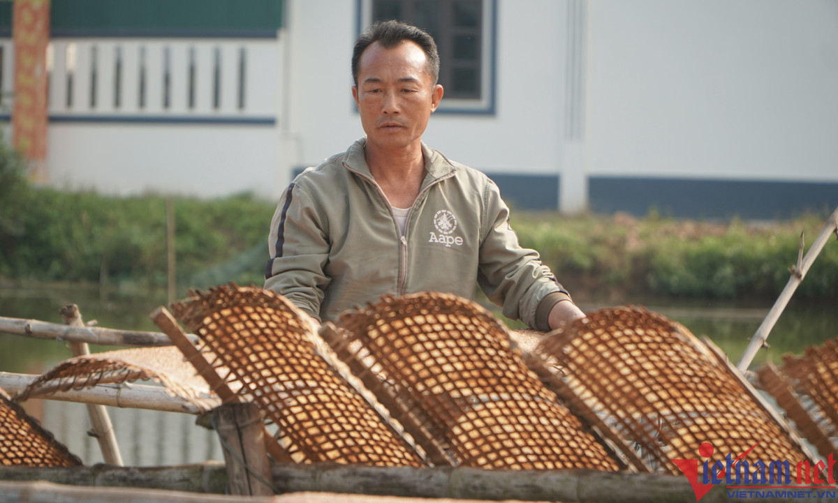 Tat bat den dem van khong du banh da ban Tet Nguyen Dan-Hinh-3