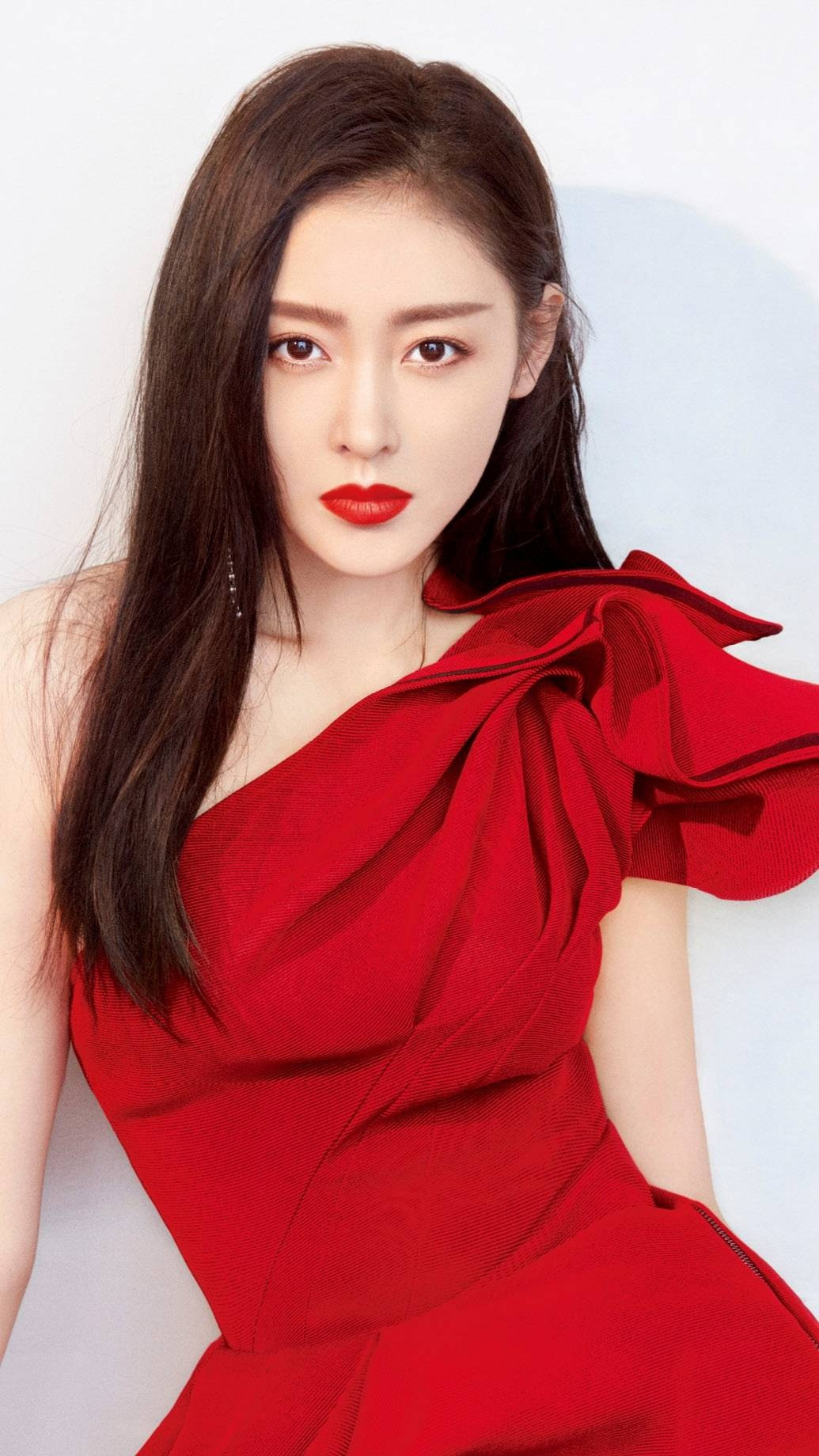 Ly hôn, ngoại tình, đấu tố "ồn ào" bủa vây showbiz Hoa ngữ - Hình 5 Ly hon, ngoai tinh, dau to