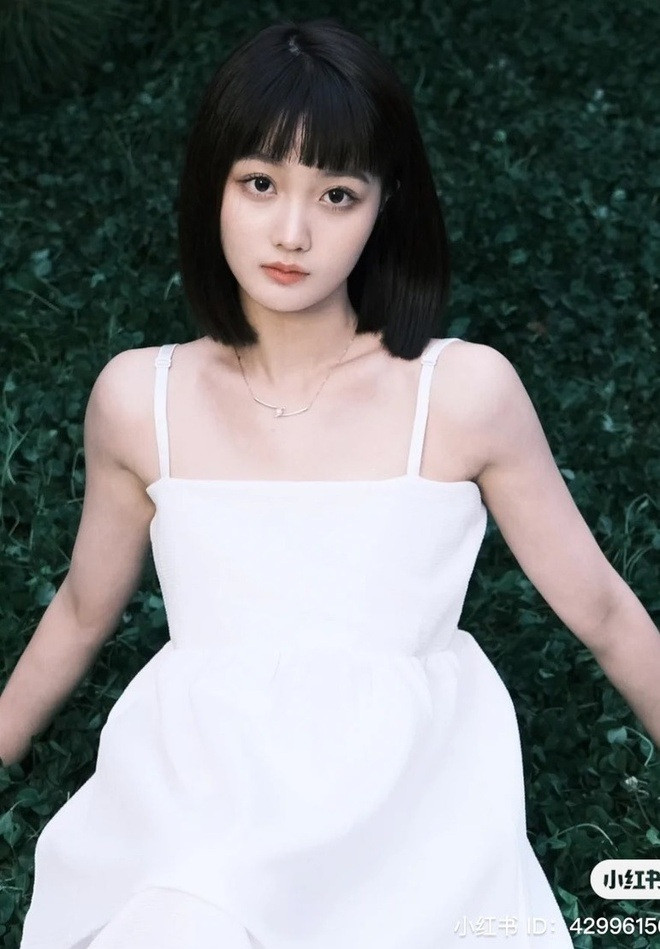 Ly hôn, ngoại tình, đấu tố "ồn ào" bủa vây showbiz Hoa ngữ - Hình 7 Ly hon, ngoai tinh, dau to