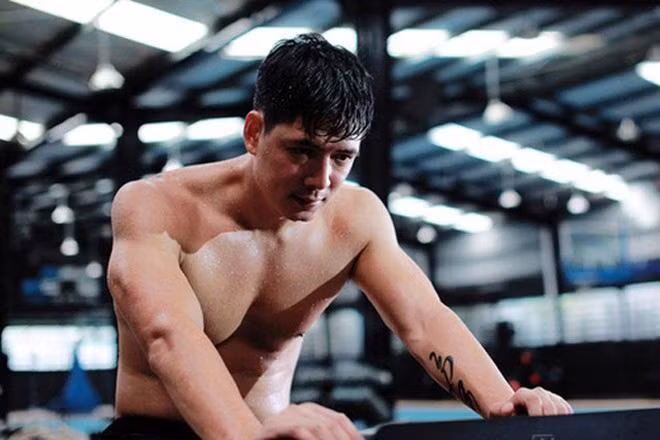 Khong nhan ra Binh Minh phat tuong, lo dau hieu tuoi tac-Hinh-8