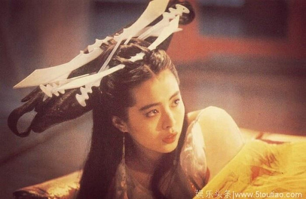 Ngất ngây nhan sắc tuổi 19 của hội mỹ nhân Hoa ngữ - Hình 12 Ngat ngay nhan sac tuoi 19 cua hoi my nhan Hoa ngu-Hinh-12