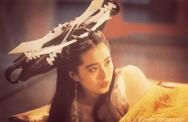 Ngat ngay nhan sac tuoi 19 cua hoi my nhan Hoa ngu-Hinh-12