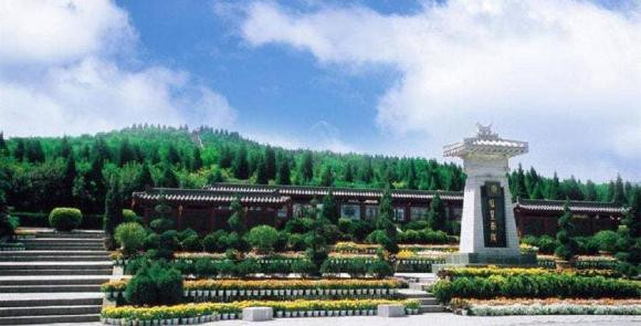 Lang Tan Thuy Hoang rot cuoc da do bao nhieu thuy ngan?-Hinh-2