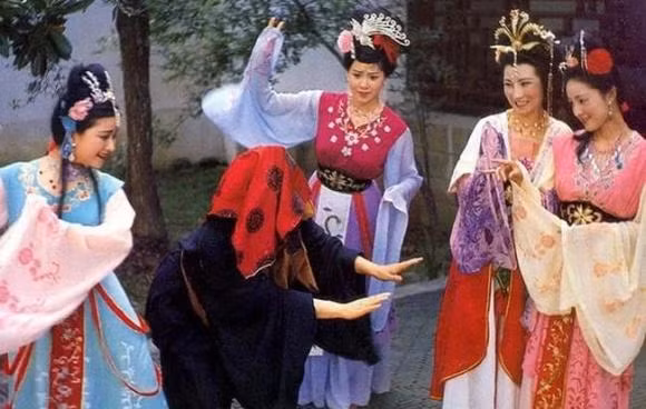 Sau khi lay duoc kinh, tai sao Tru Bat Gioi van chi la lon?-Hinh-6