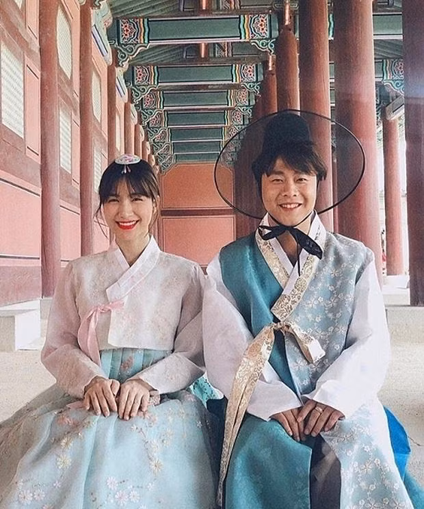 Bi loi vao chuyen Hoa Minzy, Den Vau co dong thai dac biet-Hinh-4