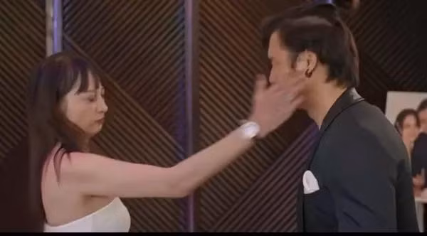 Duoc ban dien lien tuc 