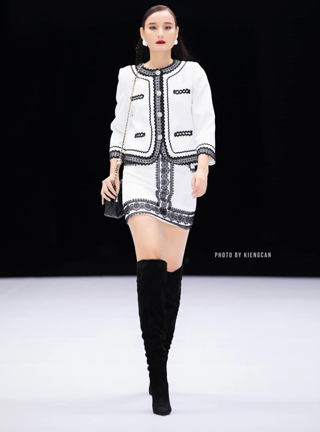 Sao nữ từng áp lực sau 7 năm đám cưới vẫn chưa có con Sao nu tung ap luc sau 7 nam dam cuoi van chua co con