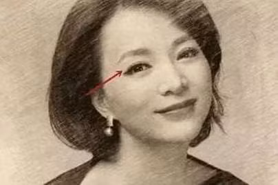 Diem tuong mat cua 3 nguoi phu nu giau co, nang luc vuot troi