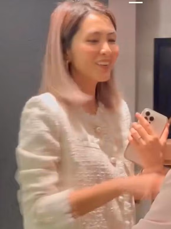 Hà Tăng qua ống kính chụp lén hậu sinh con thứ 3 có gì khác? ảnh 4