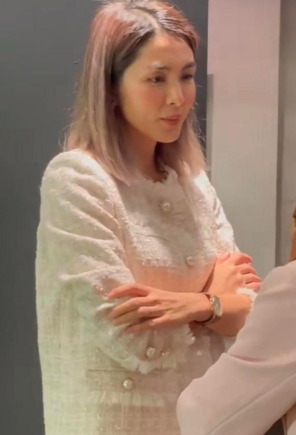 Hà Tăng qua ống kính chụp lén hậu sinh con thứ 3 có gì khác? ảnh 7 Hà Tăng qua ống kính chụp lén hậu sinh con thứ 3 có gì khác? ảnh 7