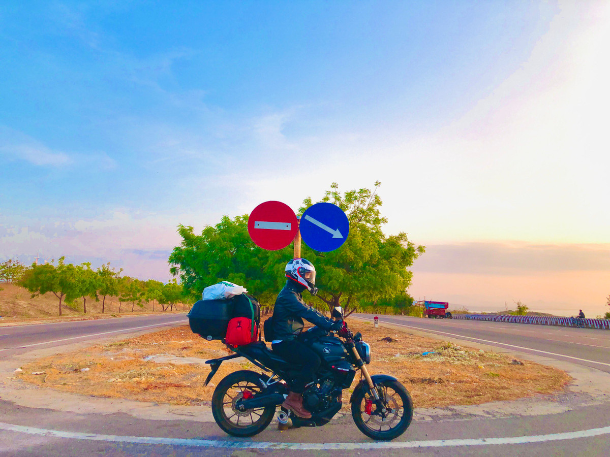 Chang trai mot minh di phuot xuyen Viet-Hinh-2