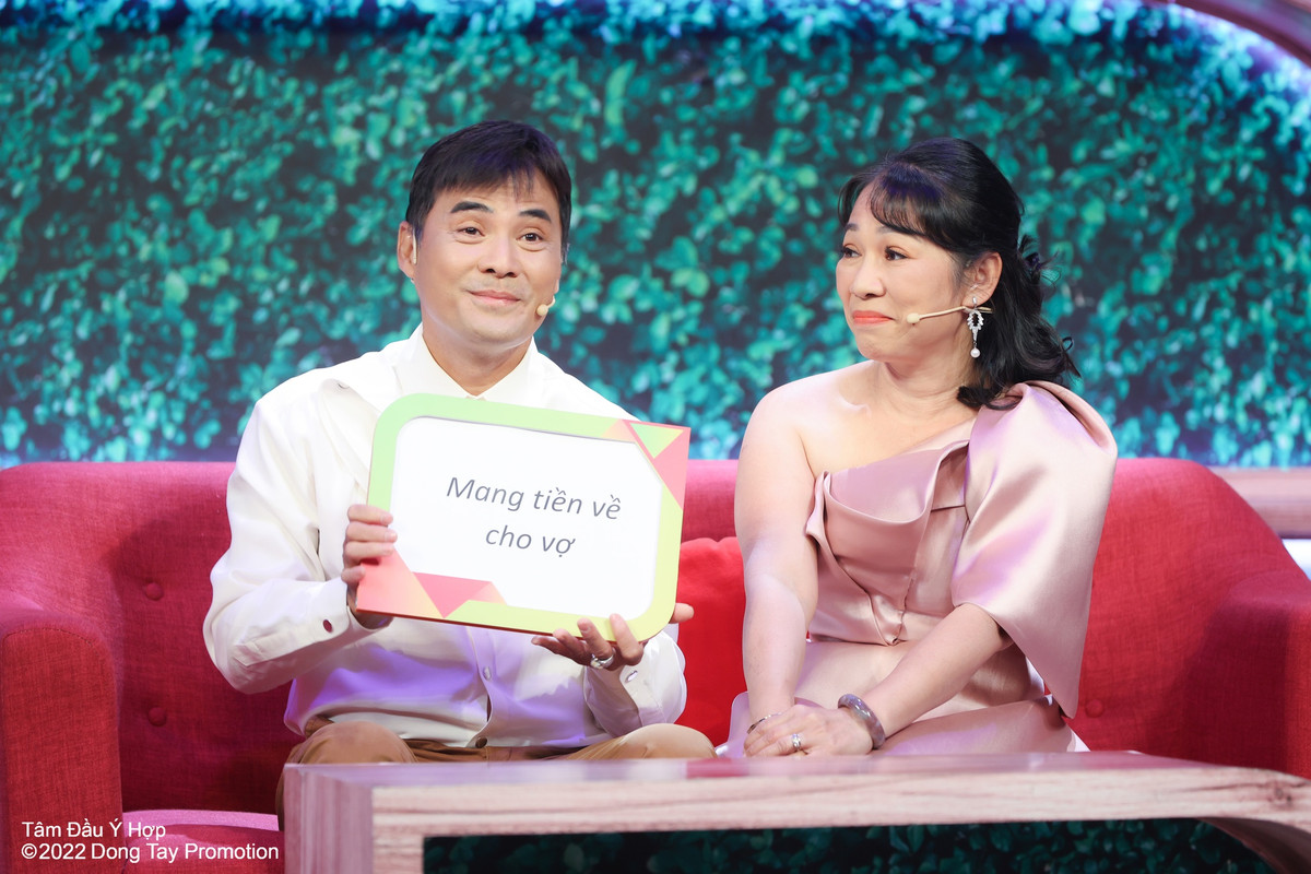 Lộ diện nhan sắc "không phải dạng vừa" của vợ Chế Thanh ảnh 1 Lộ diện nhan sắc "không phải dạng vừa" của vợ Chế Thanh ảnh 1