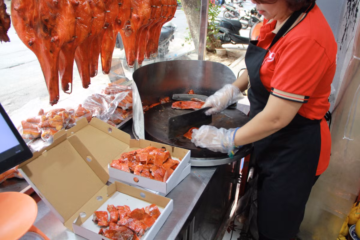 Mon vit ty ba ky cong che bien hon 10 tieng moi 