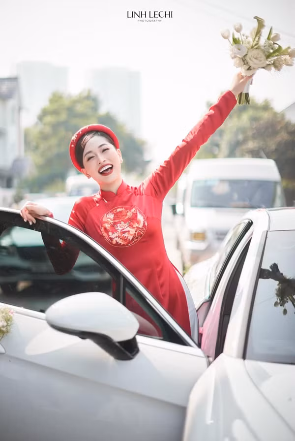 Ao dai an hoi cua sao Viet: Cang don gian cang dep thanh tao