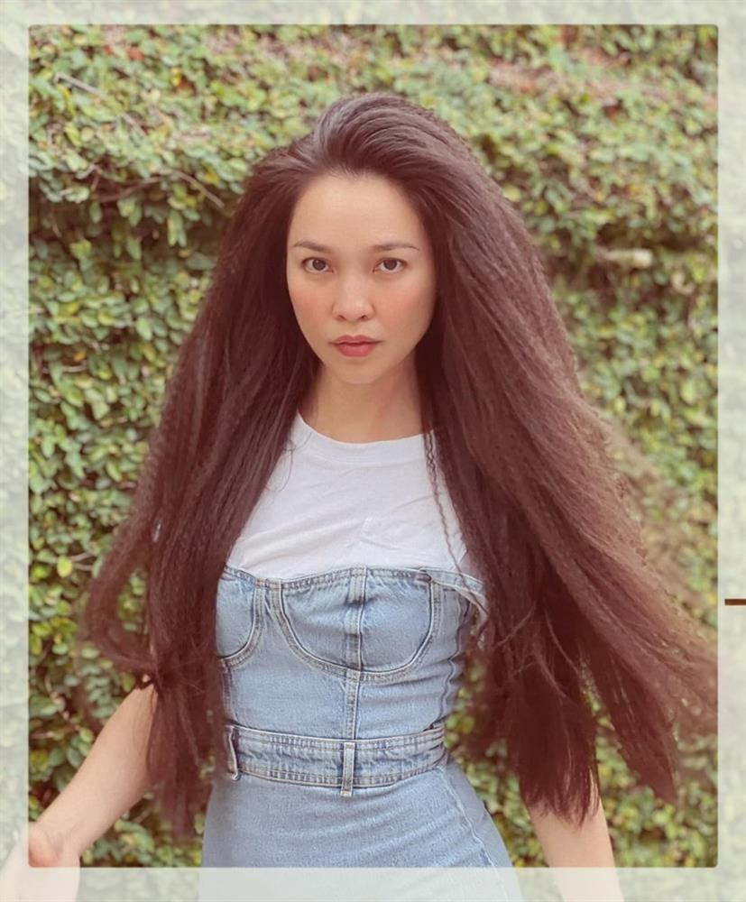 Vẻ ngoài trẻ trung, xinh đẹp của những sao Việt làm mẹ đơn thân - Hình 3 Ve ngoai tre trung, xinh dep cua nhung sao Viet lam me don than-Hinh-3