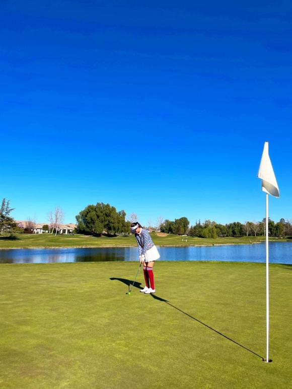 Pham Huong khoe cuoc song sang chanh o troi Tay-Hinh-3