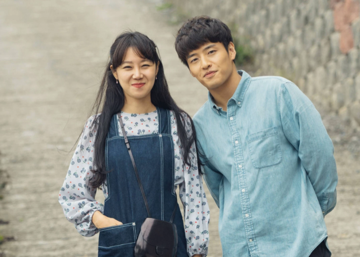 Gong Hyo Jin xóa nhòa khoảng cách tuổi tác bởi gu ăn - Hình 2 Gong Hyo Jin xoa nhoa khoang cach tuoi tac boi gu an-Hinh-2