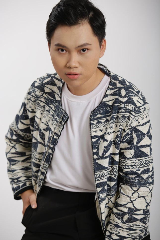 Nam sinh nganh Thanh nhac doi dien voi body shaming-Hinh-2