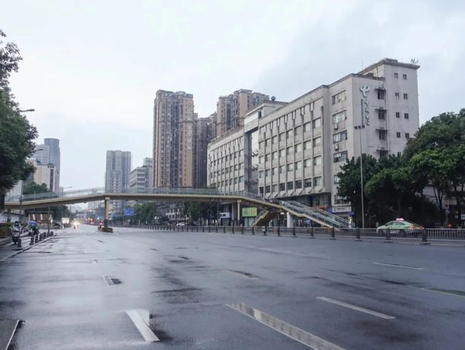 Dau hieu Trung Quoc sap noi long chinh sach 