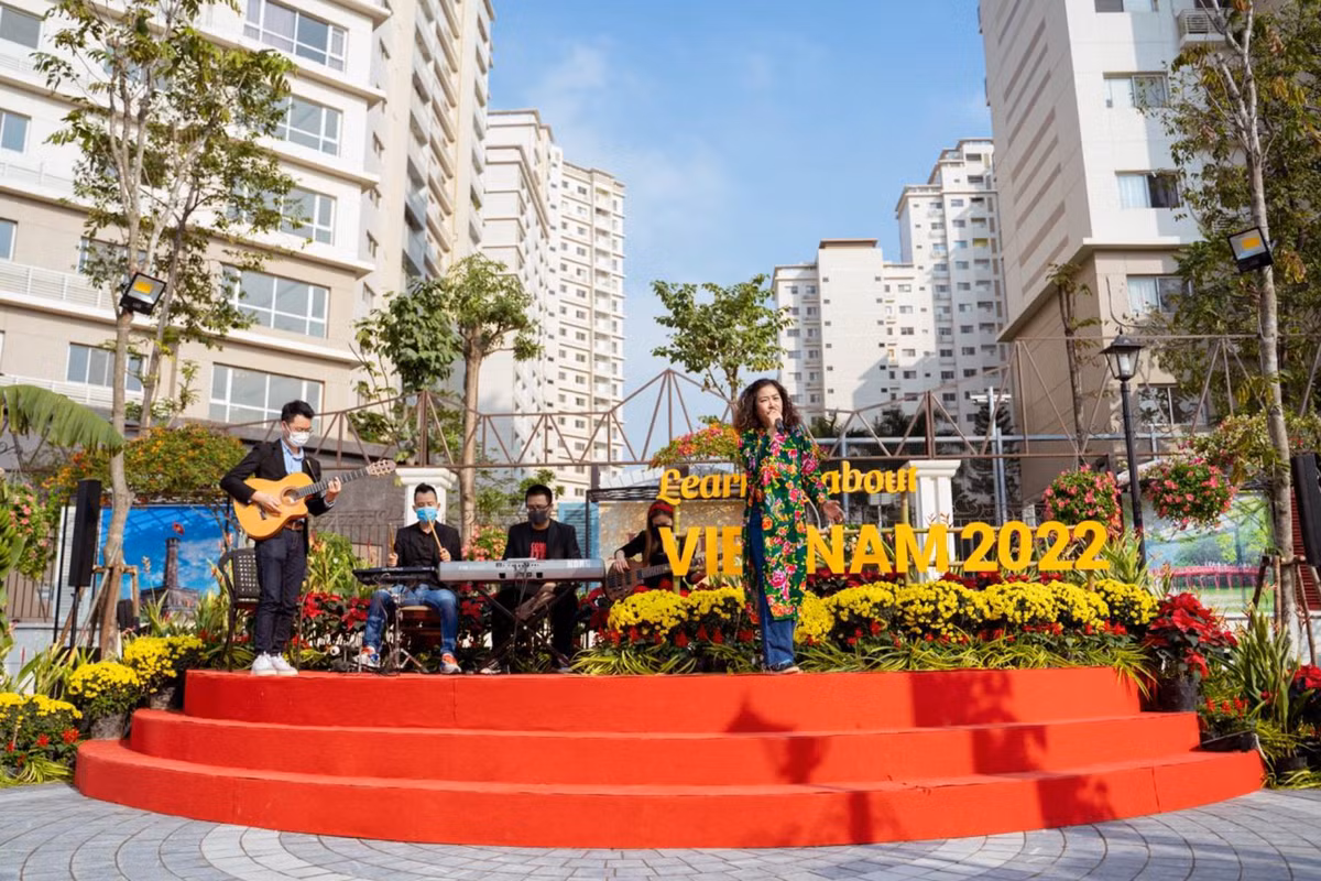 Khong khi cho Tet xua - nay tai pho di bo Ha Noi-Hinh-21