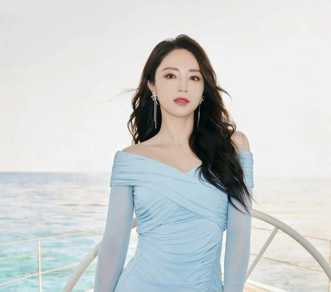 Đổng Tuyền là một trong những mỹ nhân cổ trang của màn ảnh nhỏ Hoa ngữ (Ảnh: Sina).