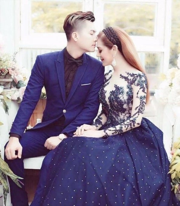 Sao Viet choi lon chon mau vay cuoi mau noi cho ngay trong dai-Hinh-10