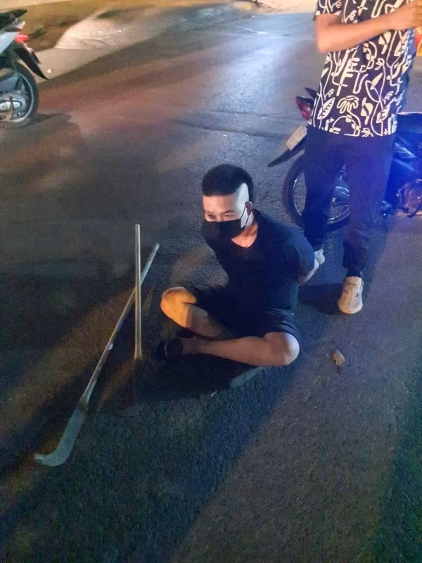 Tam giu 21 nguoi o Ha Noi trong dem khai mac World Cup 2022