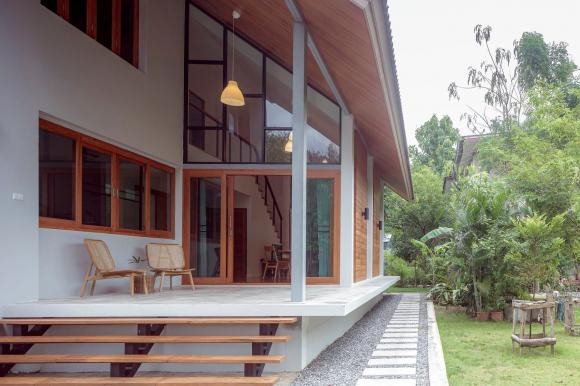 Hiên nhà tạo cảm giác thư thả.