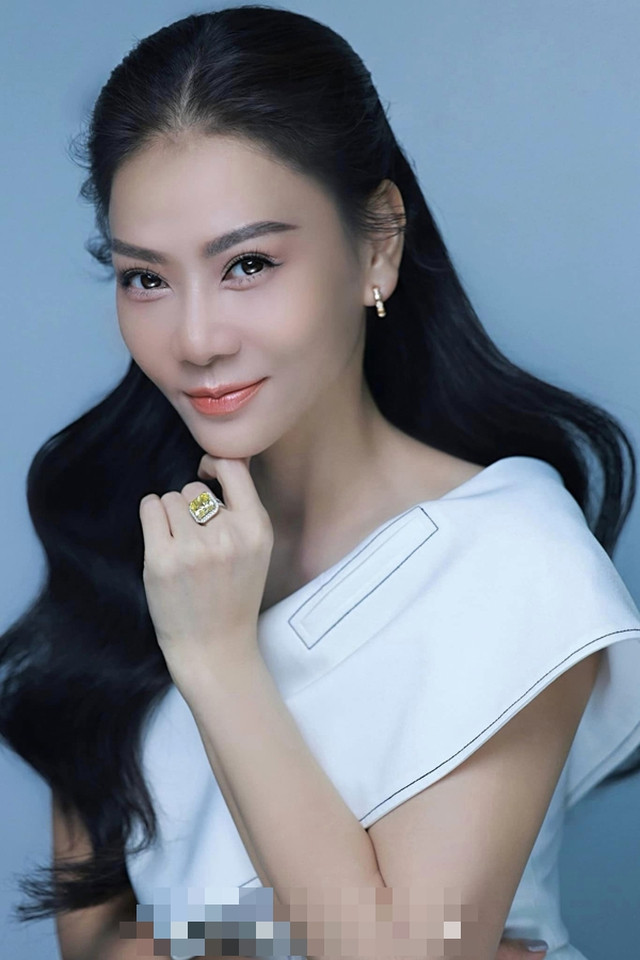 Thu Minh - người từng đứng sau thành công của Hương Tràm giờ ra sao? - Hình 3 Thu Minh - nguoi tung dung sau thanh cong cua Huong Tram gio ra sao?-Hinh-3