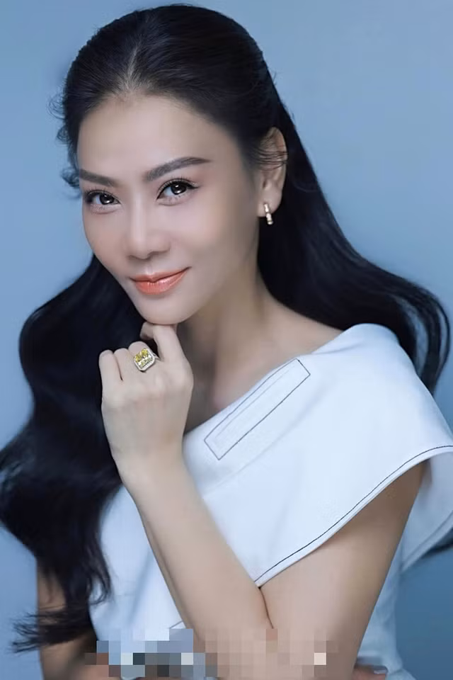 Thu Minh - người từng đứng sau thành công của Hương Tràm giờ ra sao? - Hình 3 Thu Minh - nguoi tung dung sau thanh cong cua Huong Tram gio ra sao?-Hinh-3