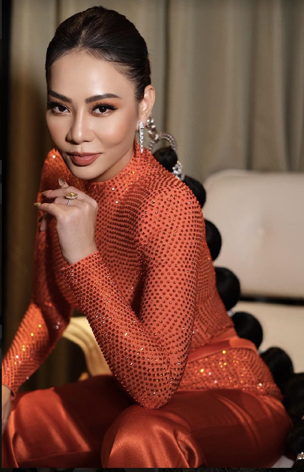 Thu Minh - người từng đứng sau thành công của Hương Tràm giờ ra sao? - Hình 7 Thu Minh - nguoi tung dung sau thanh cong cua Huong Tram gio ra sao?-Hinh-7