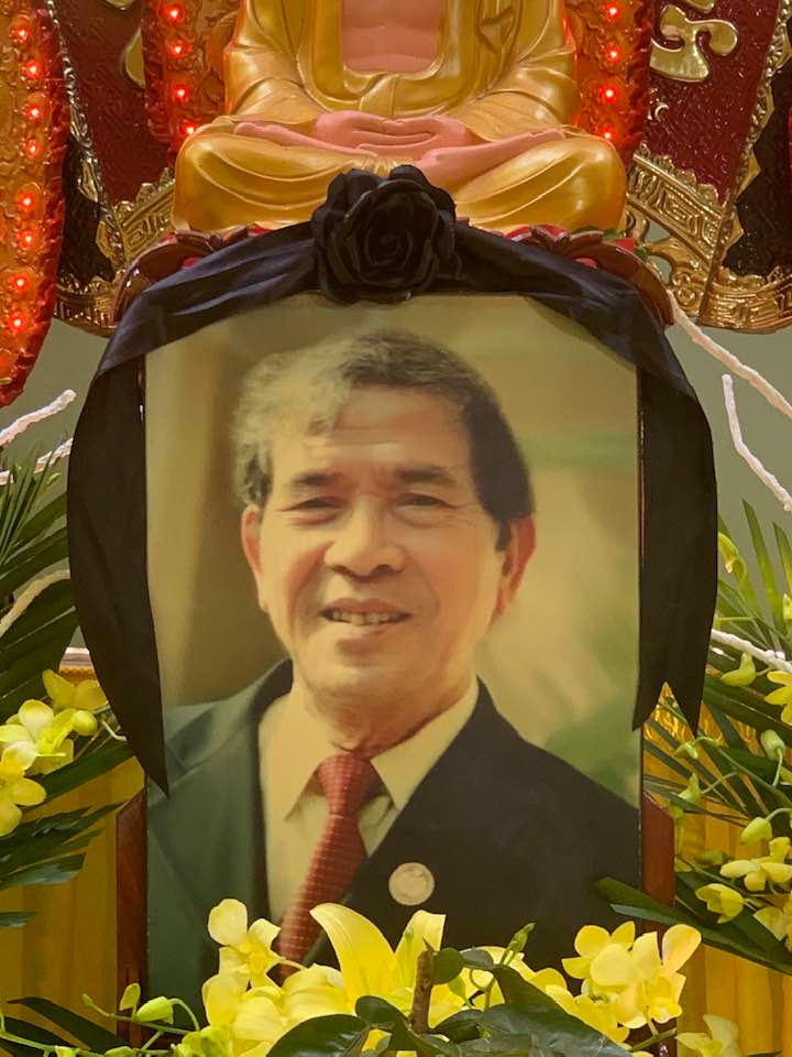 Ban be van chuong tien biet nha van Le Luu tai Hung Yen