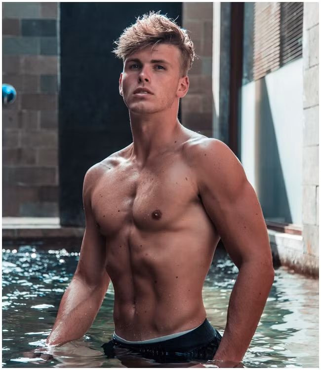 Dan trai dep tiktok nong nhat hanh tinh, kiem hang chuc ty/nam-Hinh-12