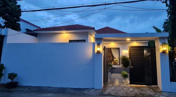 Thiet ke nha nho ven song o Hue co ca tieu canh ho ca