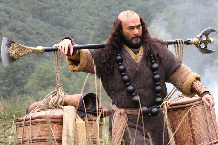 Hanh ly Sa Tang ganh tren vai gom nhung 