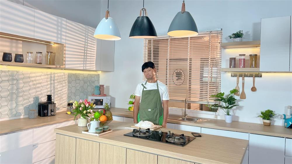 Nhieu nam de dau troc, khi co toc MC Long Vu trong the nao?