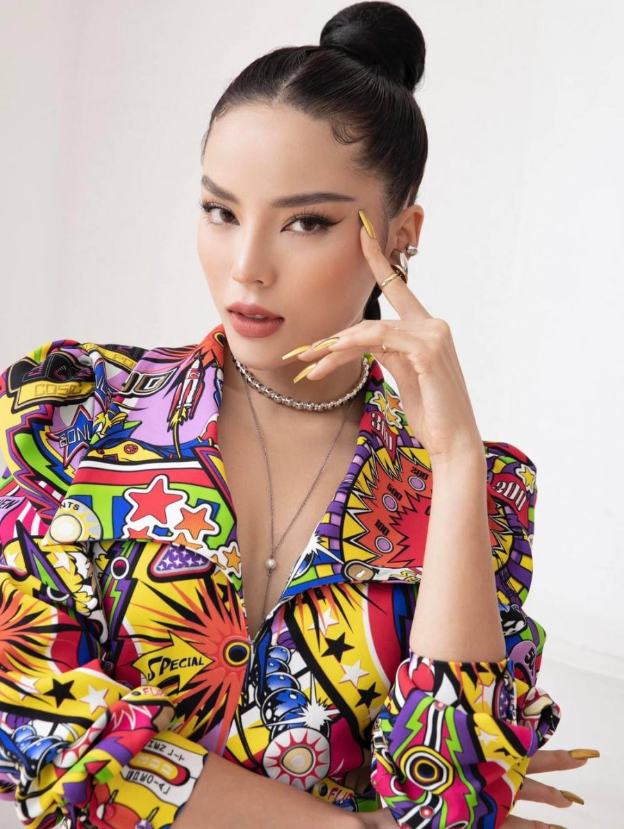 Mỹ nhân Việt từ mặt tròn bầu bĩnh ngày càng Vline - Hình 10 My nhan Viet tu mat tron bau binh ngay cang Vline-Hinh-10