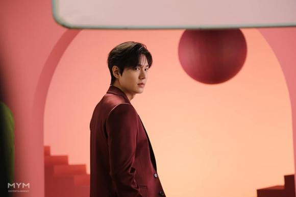 Bộ tứ sở hữu visual hoàn hảo nhưng vẫn "ế" của "Vườn sao băng" - Hình 3 Bo tu so huu visual hoan hao nhung van