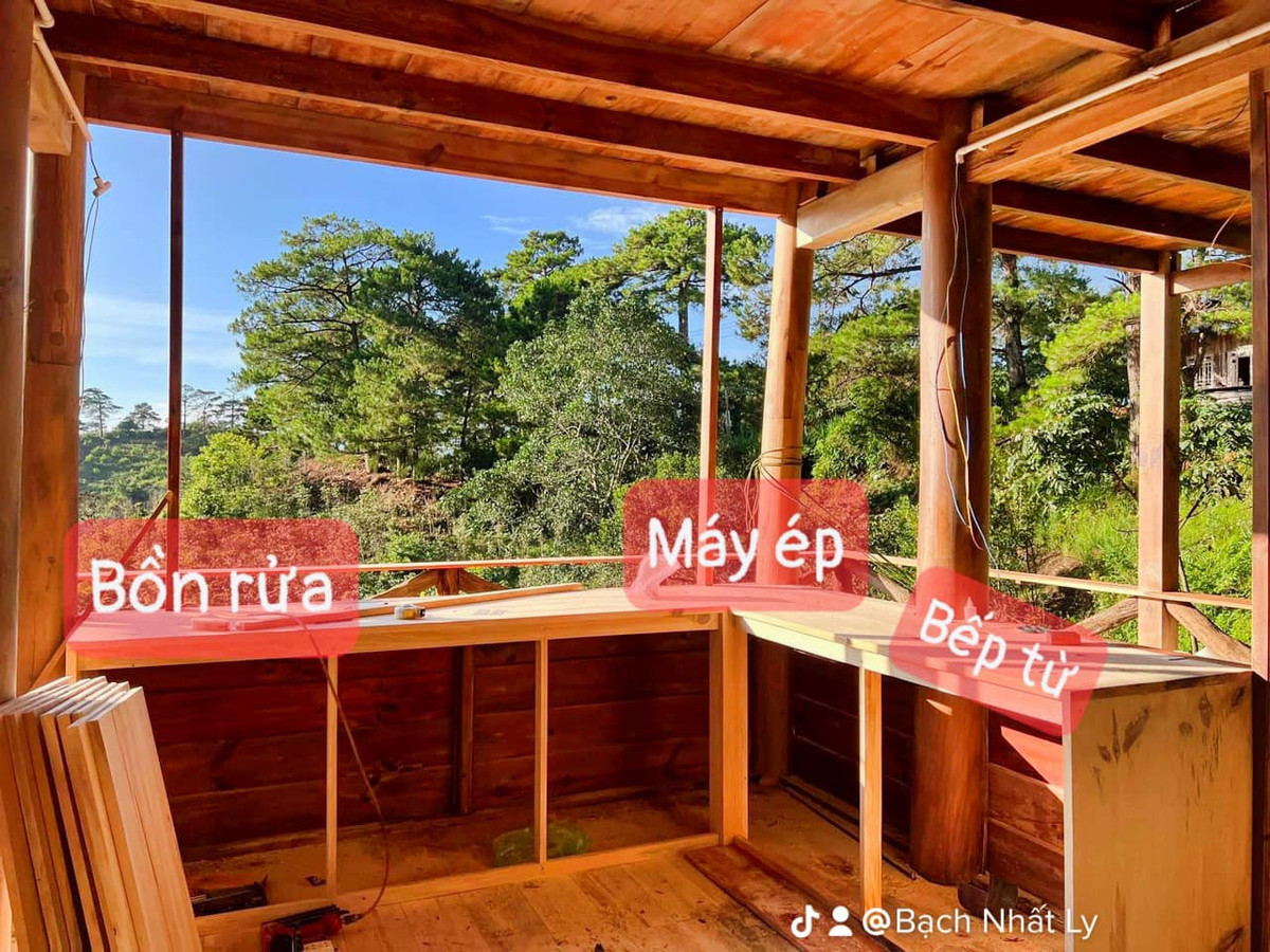 Nha go cheo leo tren lung doi, moi sang don mat troi that chill-Hinh-4