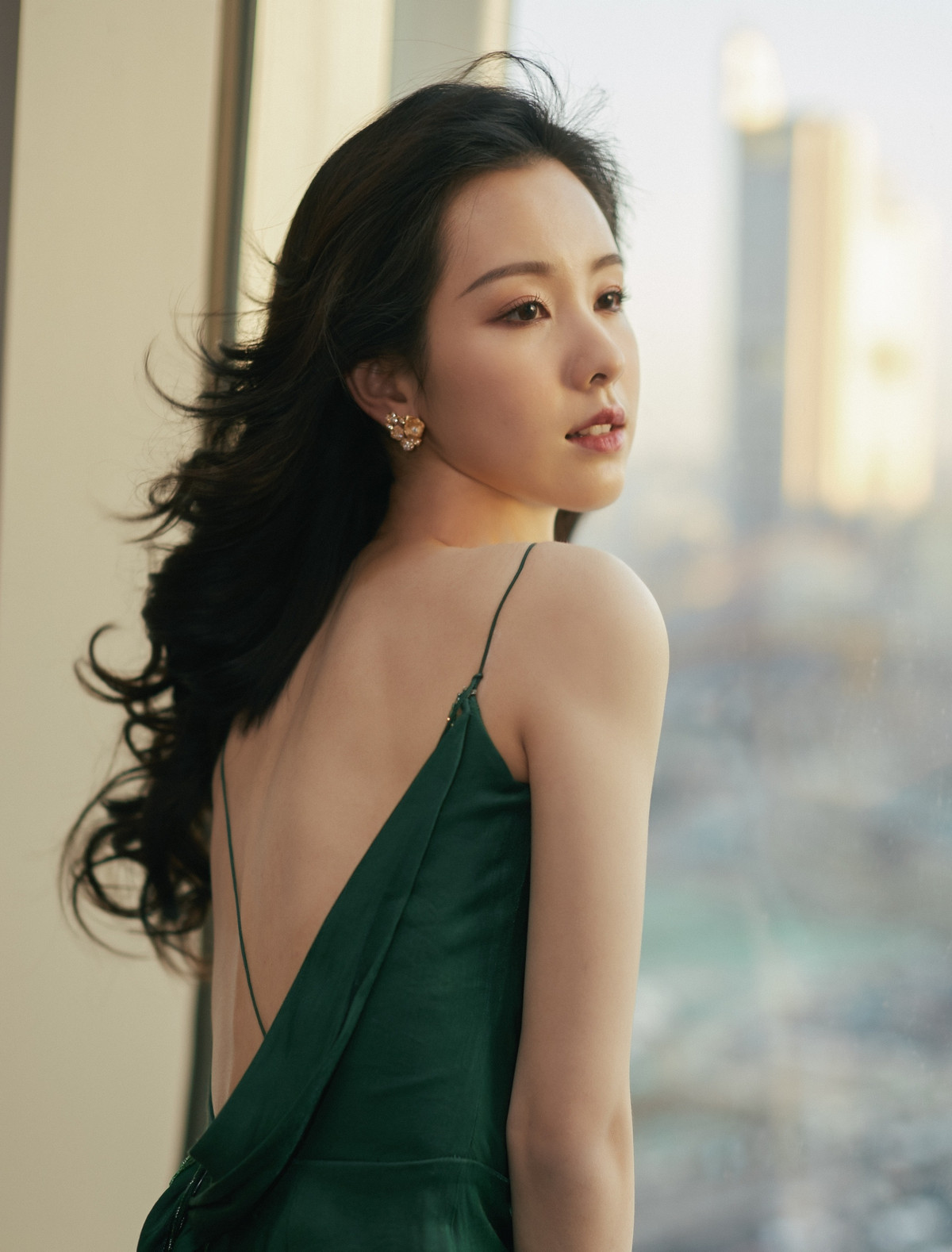 Để bứt phá trong sự nghiệp, Trần Đô Linh cần có sự vượt trội trong vai trò nữ phụ của các dự án lớn. Với 8 bộ phim đang nằm trong danh sách chờ chiếu, Trần Đô Linh có nhiều cơ hội bùng nổ danh tiếng trong năm 2023.