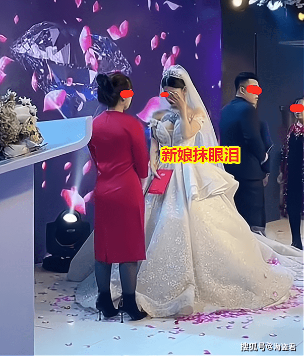 Con dâu bị chỉ trích vì hình xăm, mẹ chồng xử lý tinh tế - Hình 7 Con dau bi chi trich vi hinh xam, me chong xu ly tinh te-Hinh-7