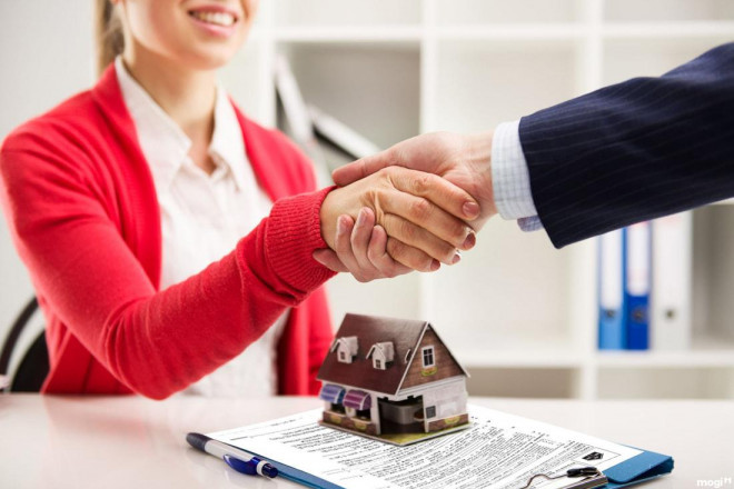 Khóc cạn nước mắt vì "sập hố" lừa đảo mua bán nhà đất Khoc can nuoc mat vi