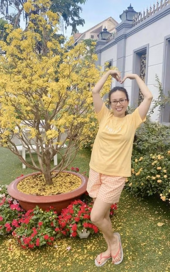 Cuoc song hien tai cua Cam Ly sau khi bi benh suyt bo hat-Hinh-12