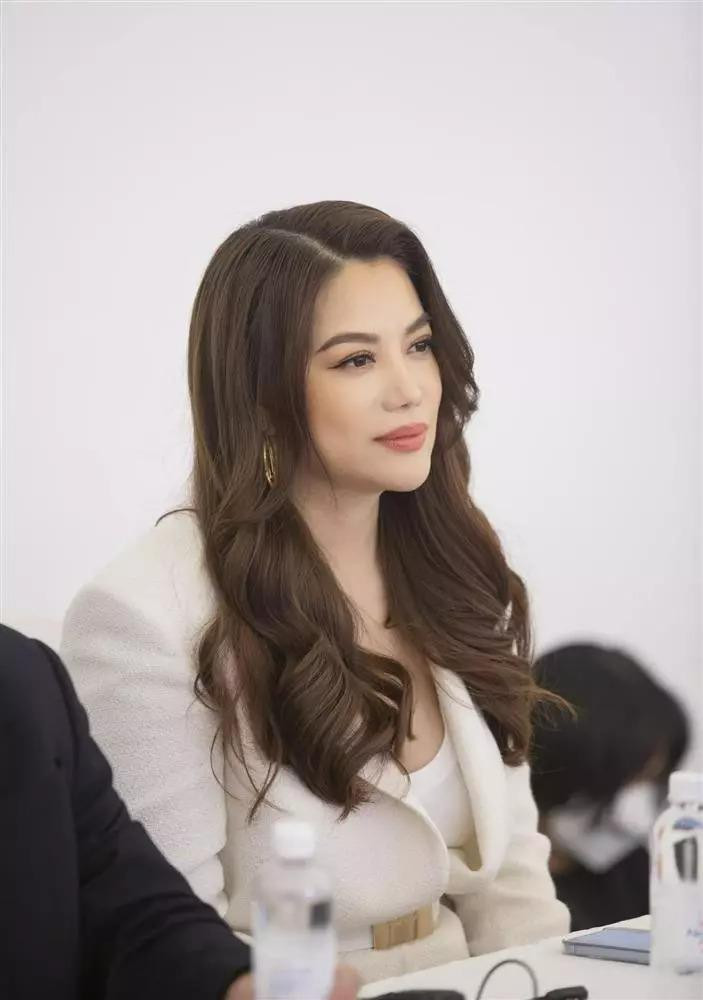 Ảnh hiếm nhan sắc Trương Ngọc Ánh thời khắc đoạt hoa hậu - Hình 8 Anh hiem nhan sac Truong Ngoc Anh thoi khac doat hoa hau-Hinh-8