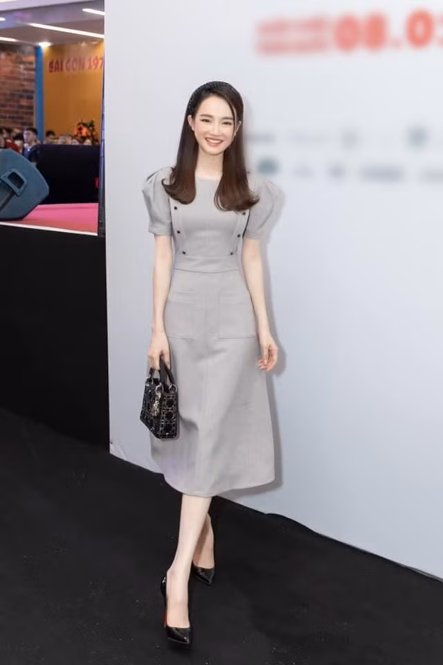 Nha Phuong toan hang hieu, mua do cho Truong Giang sieu re-Hinh-9