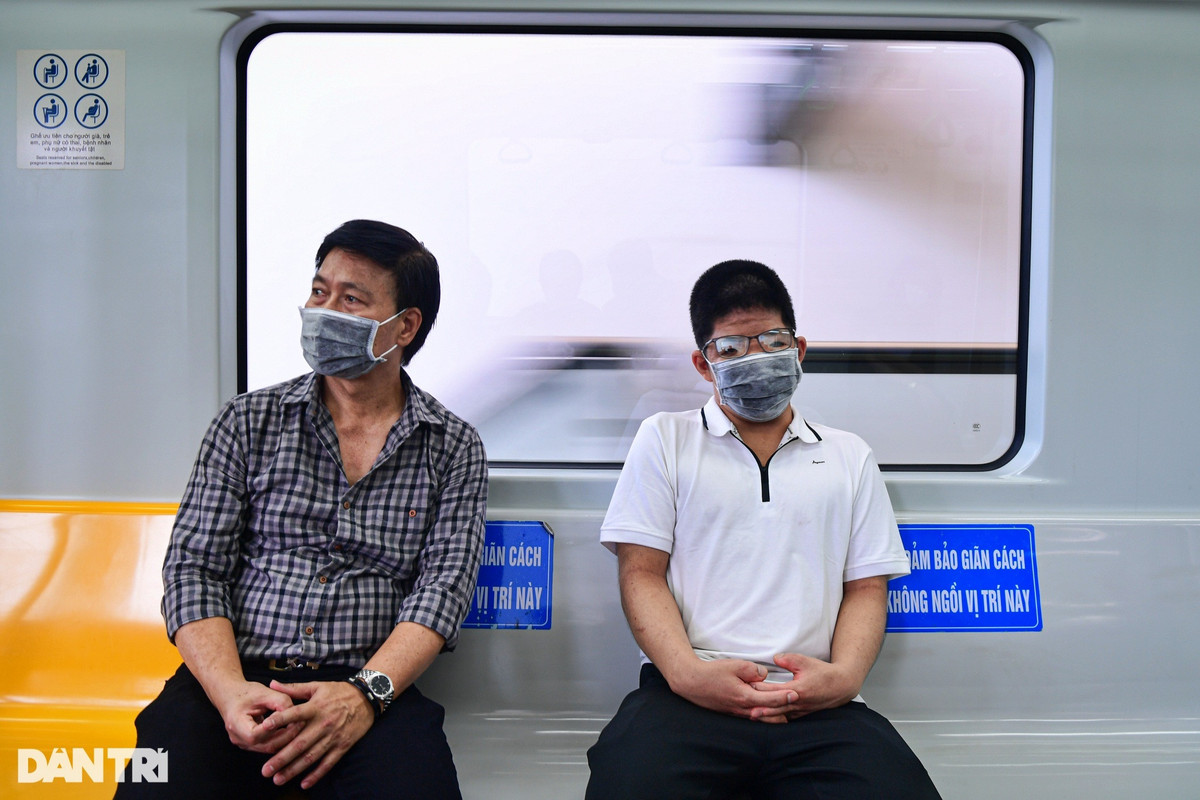 Bất ngờ cuộc sống tuổi 20 của Bôm - con trai diễn viên Quốc Tuấn - Hình 3 Bat ngo cuoc song tuoi 20 cua Bom - con trai dien vien Quoc Tuan-Hinh-3