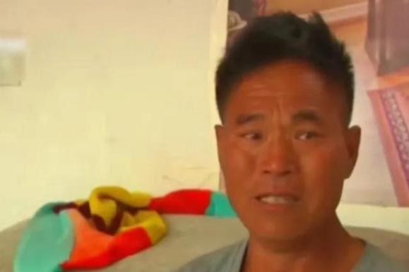 Chong len bieu bo me 700 nghin, vo don do roi doi ly hon-Hinh-2