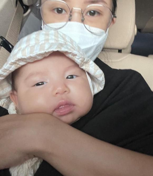 Con gai Salim gay cuoi voi loat anh dung chuan 