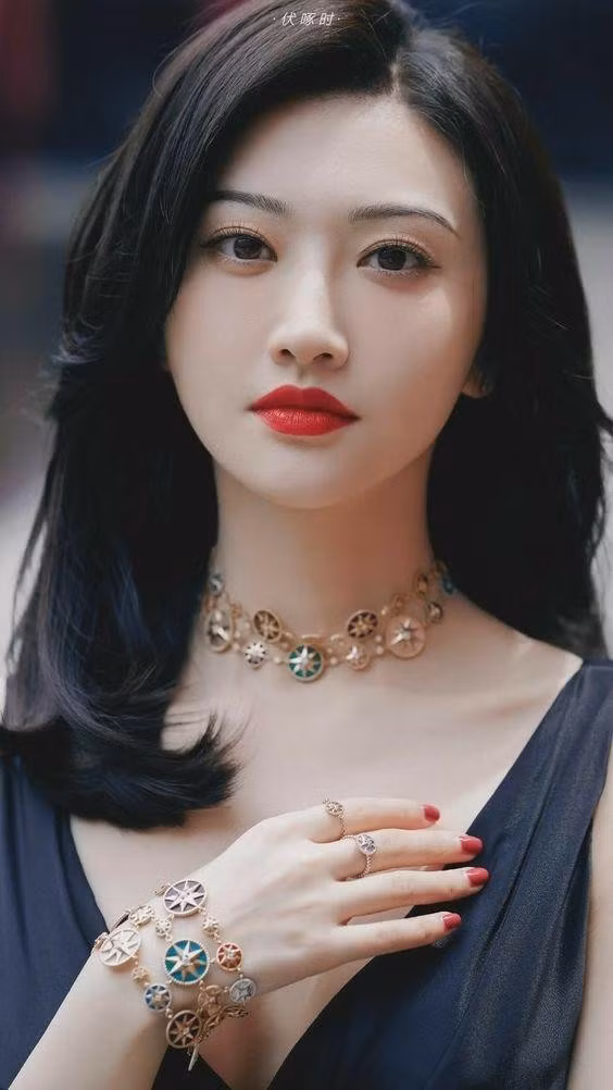 Anh chua chinh sua cua De nhat my nu Bac Kinh-Hinh-5