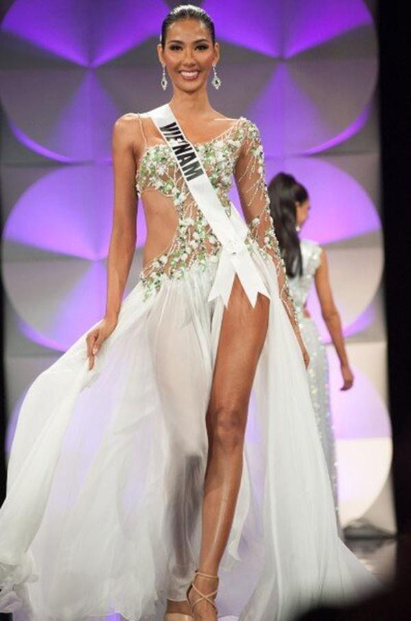 Dù nhận nhiều sự nghi ngờ và chê bai từ khán giả do gương mặt không hợp thị hiếu hoa hậu, Hoàng Thuỳ càng cho thấy nỗ lực của bản thân khi hoàn thiện hơn về ngoại hình và cách ứng xử. Đạt á hậu 1 Hoa hậu Hoàn vũ Việt Nam 2017, cô giành quyền đại diện Việt Nam tại Hoa hậu Hoàn vũ 2019. Tại đấu trường quốc tế, Hoàng Thuỳ ghi điểm với sự đầu tư về thời trang, được các thí sinh nước bạn khen tốt bụng và dự đoán chiến thắng nhưng chỉ lọt Top 20 chung cuộc.